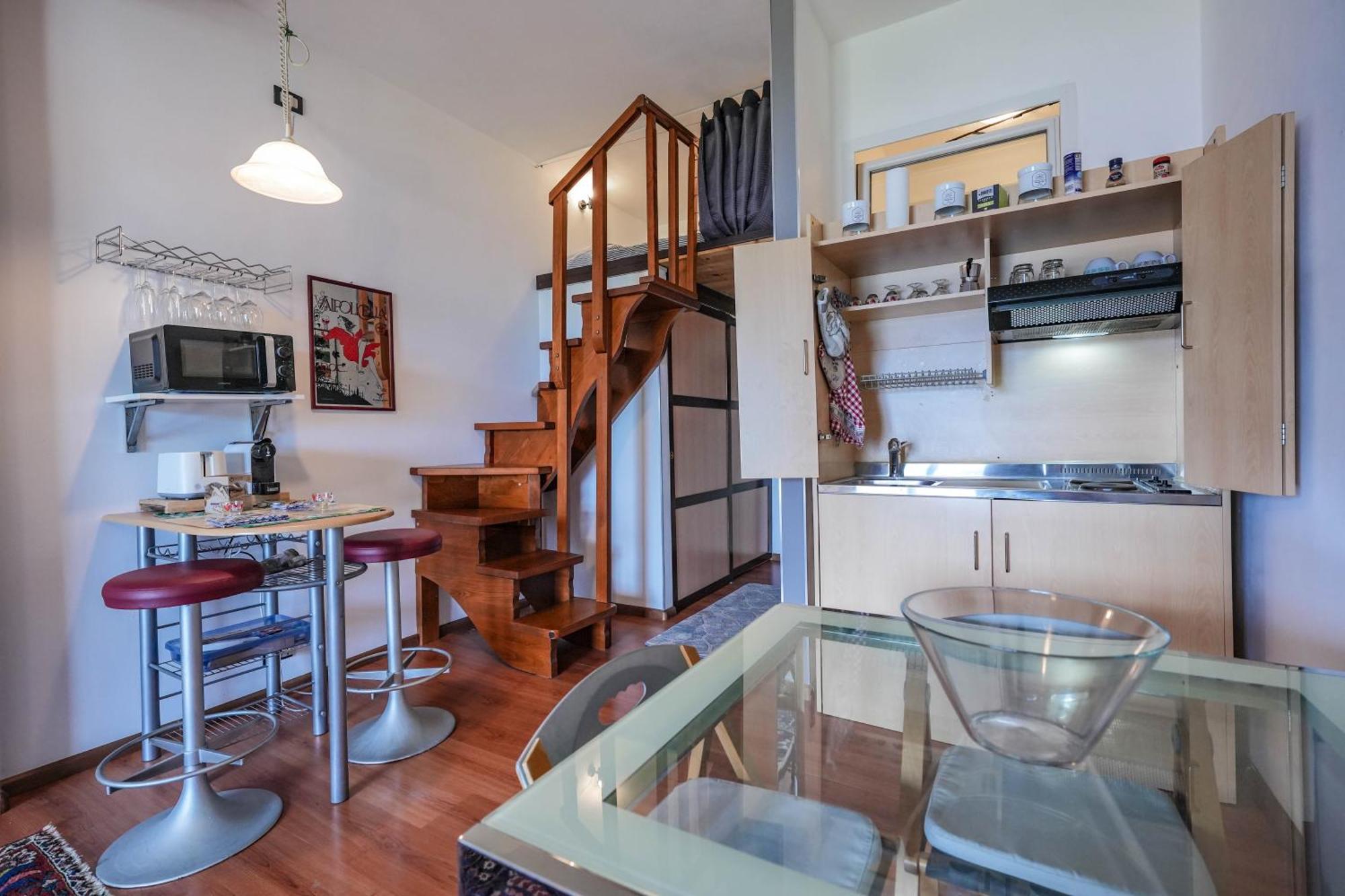 Апартаменты Garda Panoramic House Альбизано Экстерьер фото